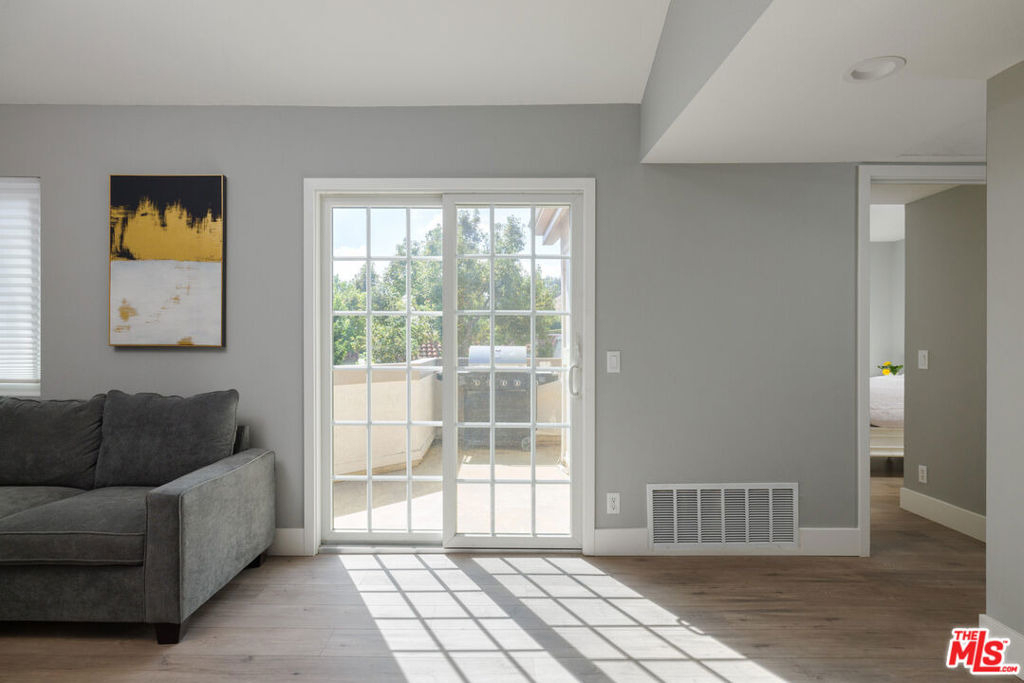 28232 Sorrento - Photo 5