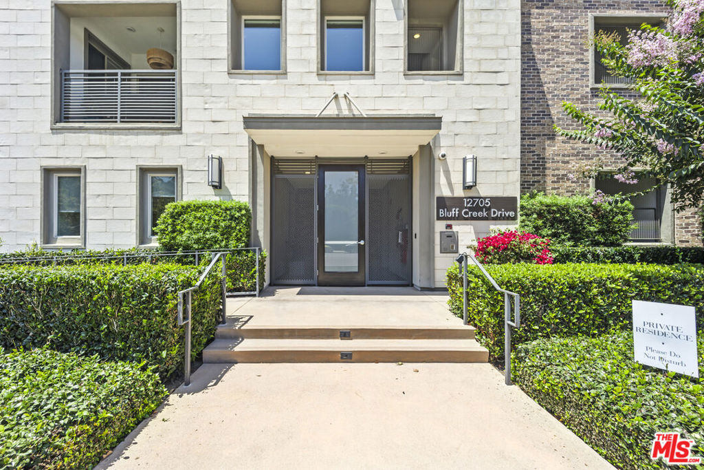 12705 Bluff Creek Drive - Photo 23