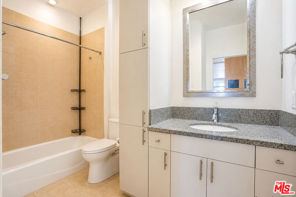 3810 Wilshire Boulevard - Photo 5