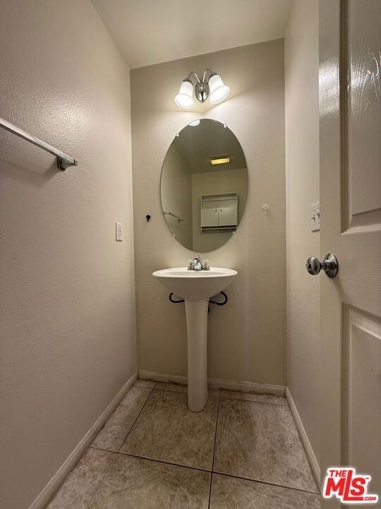 719 W Avenue Q10 - Photo 9