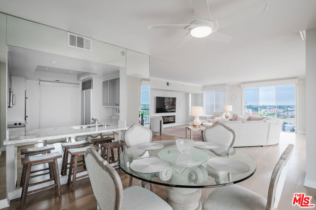 850 E Ocean Boulevard - Photo 5