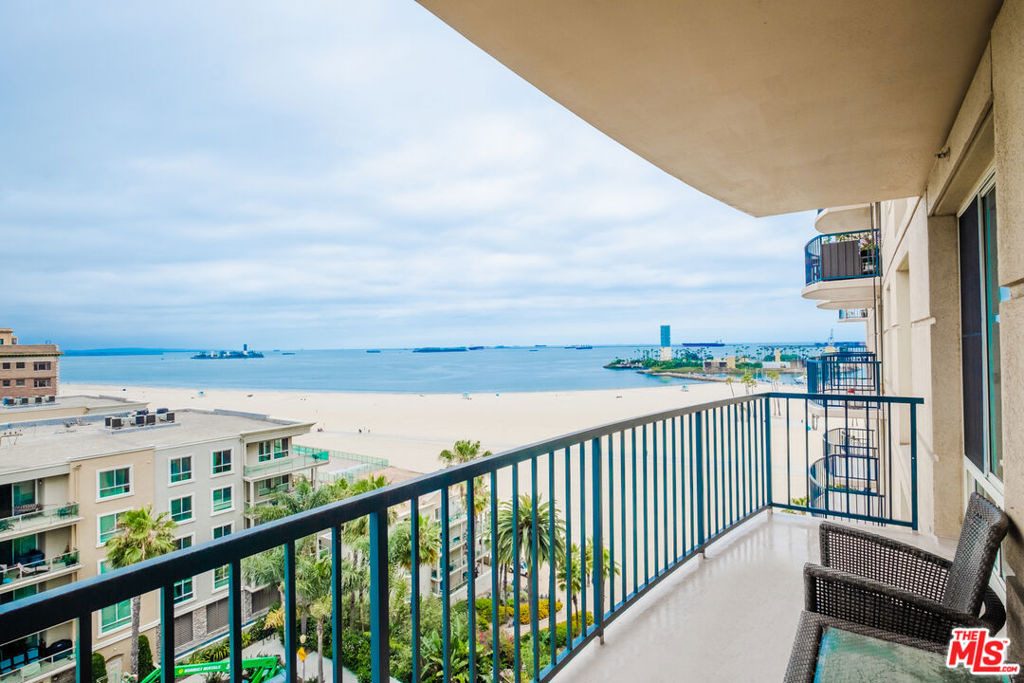 850 E Ocean Boulevard - Photo 8