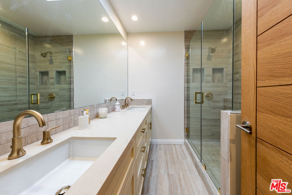 717 S Westgate Avenue - Photo 20