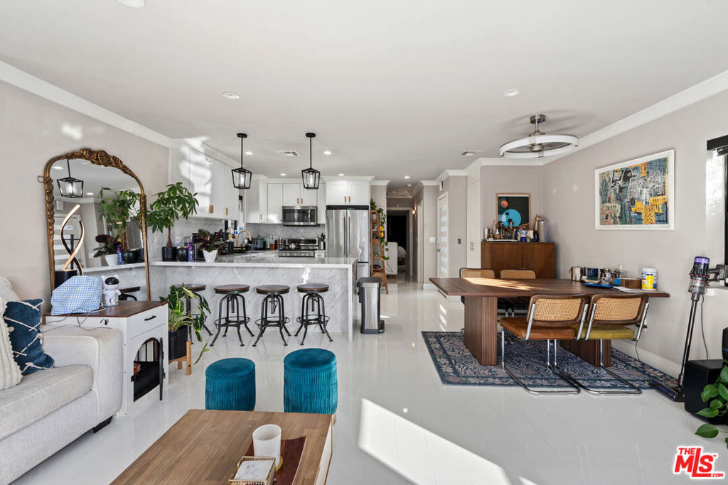 801 Howard Street - Photo 17