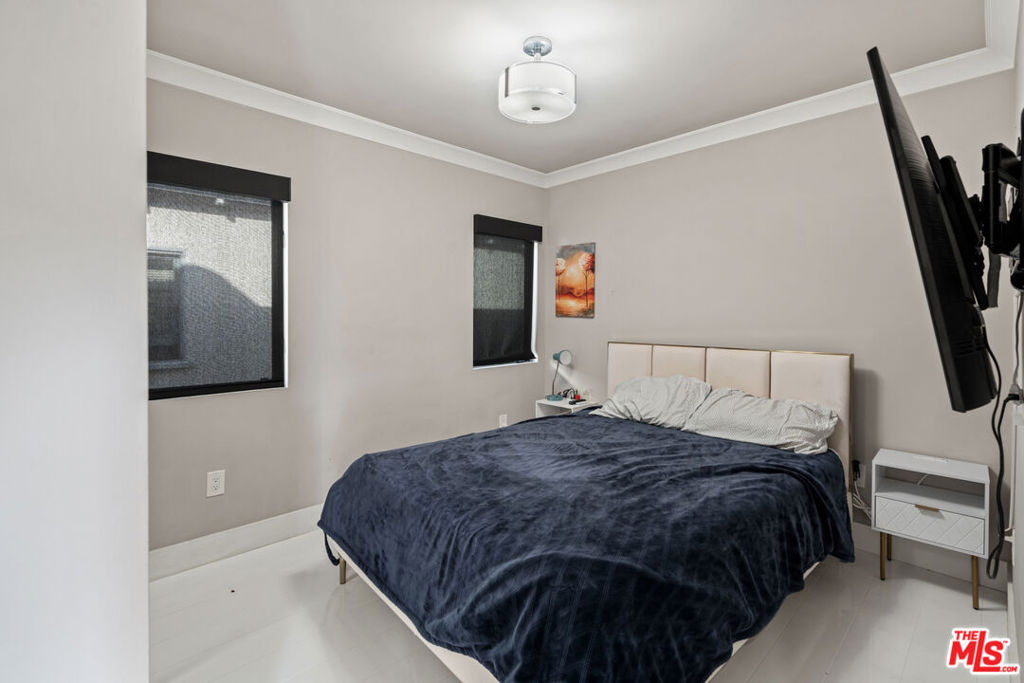 801 Howard Street - Photo 15