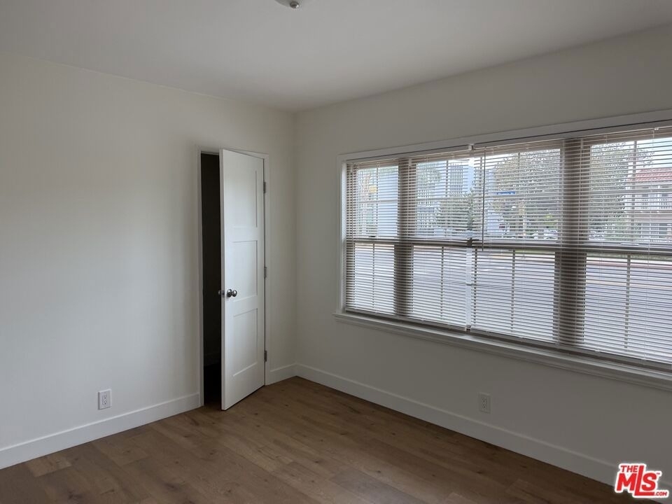 937 S Bedford Street - Photo 9