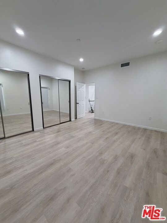 1409 N Hobart Boulevard - Photo 11