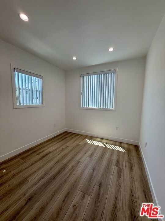 1321 N Normandie Avenue - Photo 4