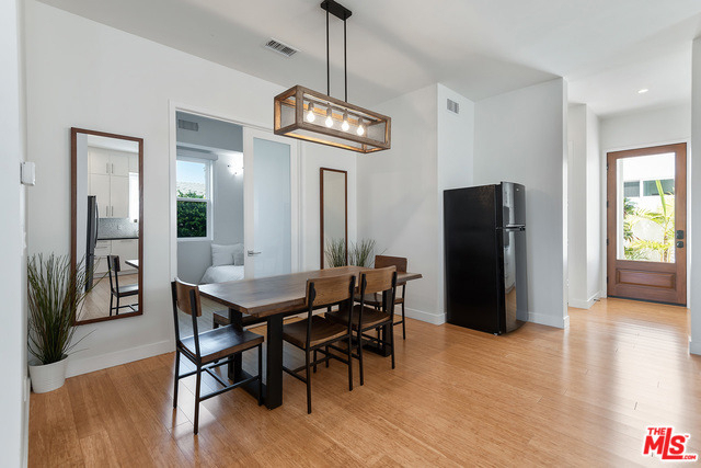 7447 W 81st Street - Photo 6