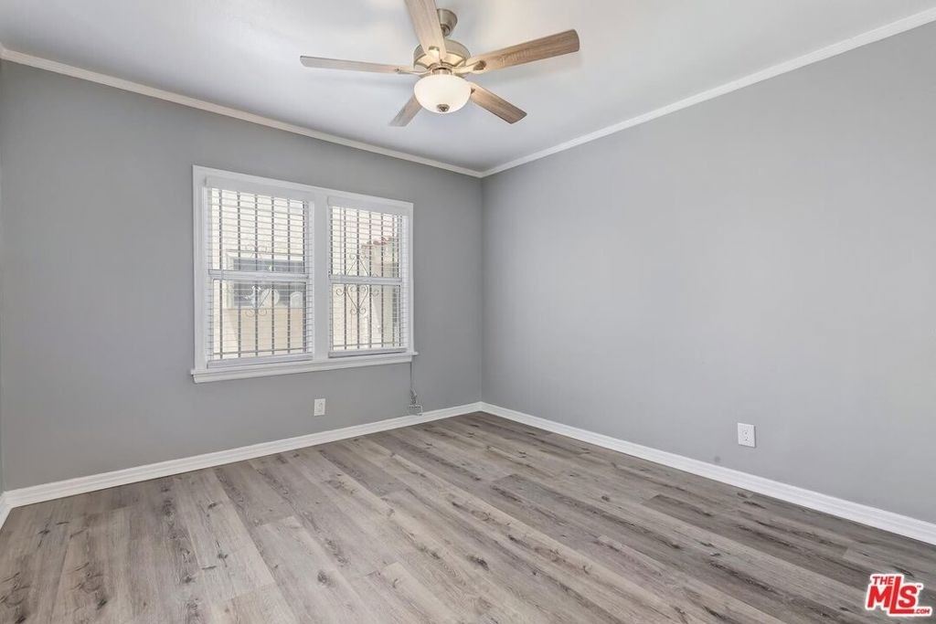 1110 W 80th Street - Photo 16