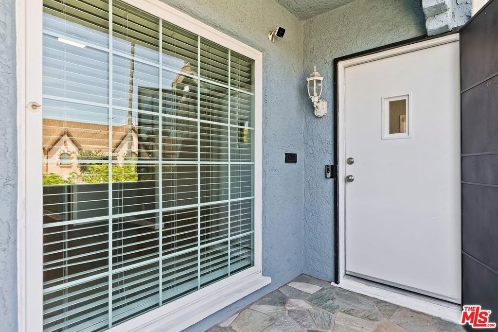 1110 W 80th Street - Photo 1