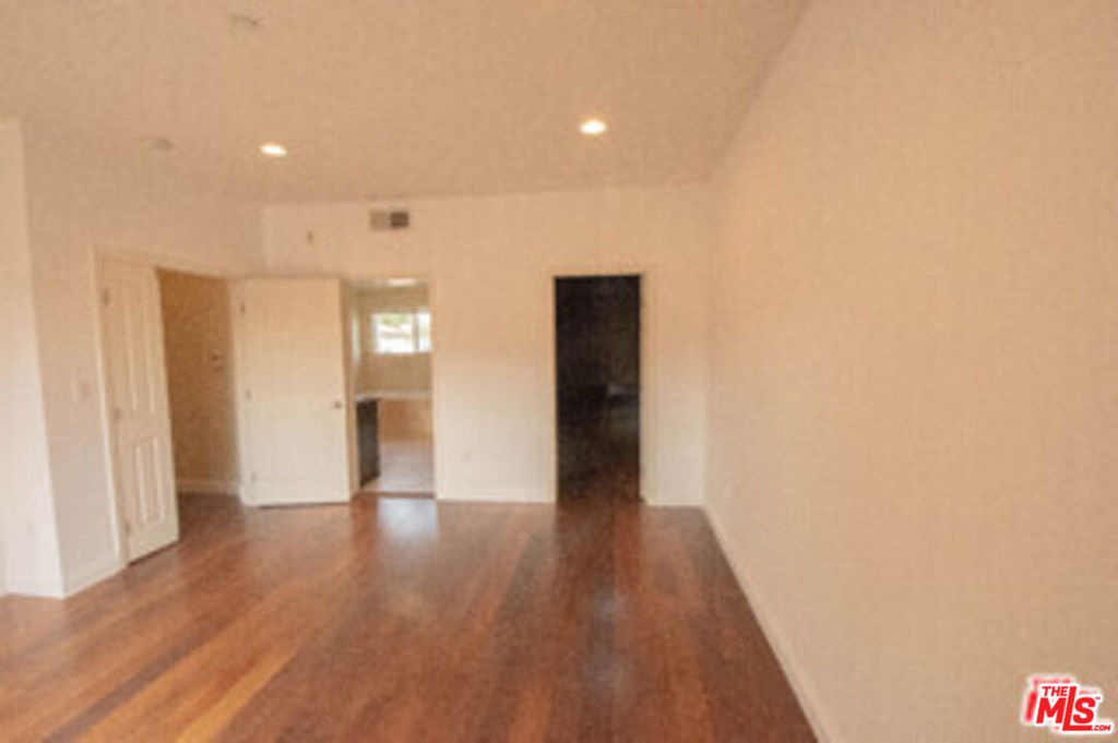 4428 Fulton Avenue - Photo 23