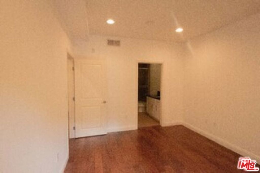 4428 Fulton Avenue - Photo 17