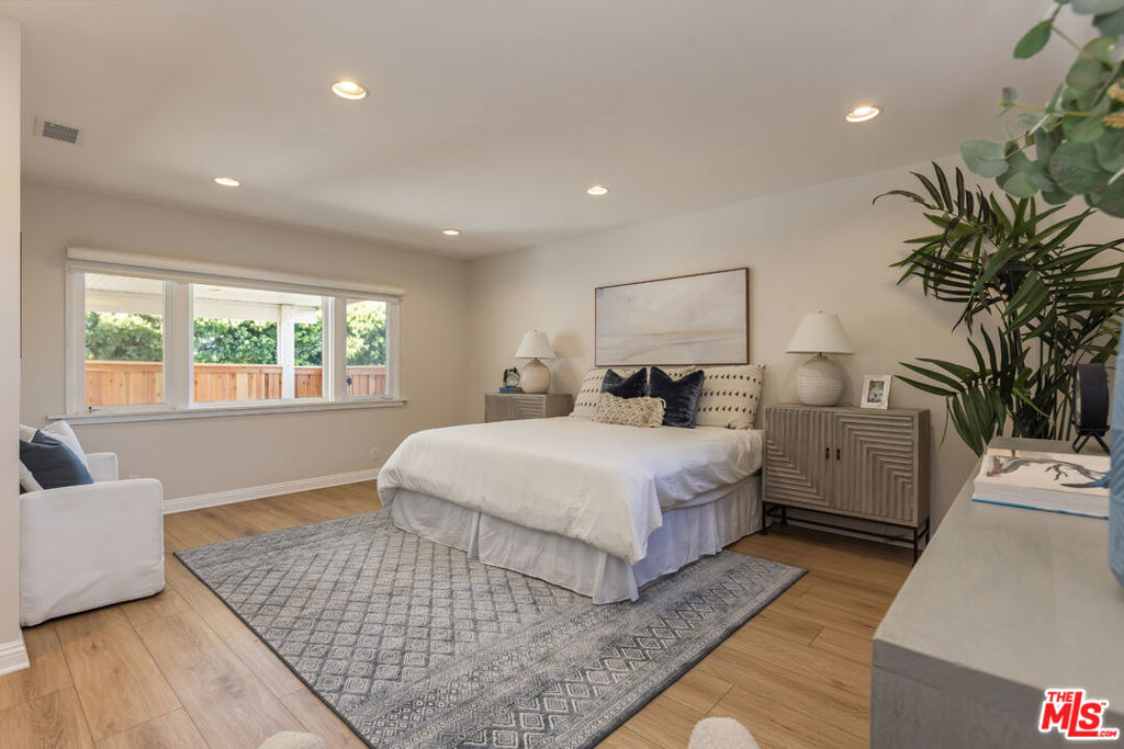 3544 Gardenia Avenue - Photo 28