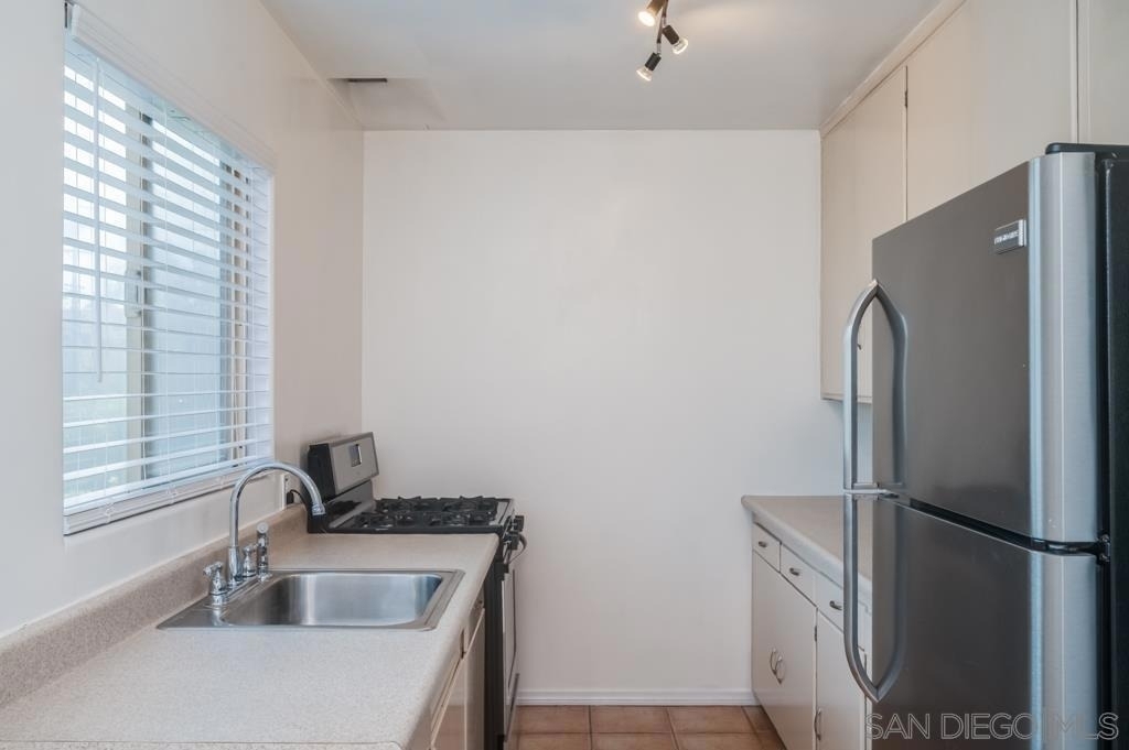 4159 Adams Ave. - Photo 10