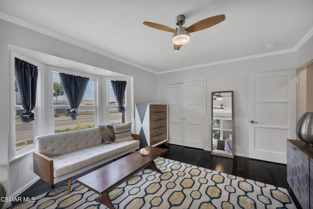 3870 Clark Avenue - Photo 18