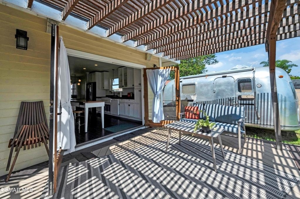3870 Clark Avenue - Photo 20