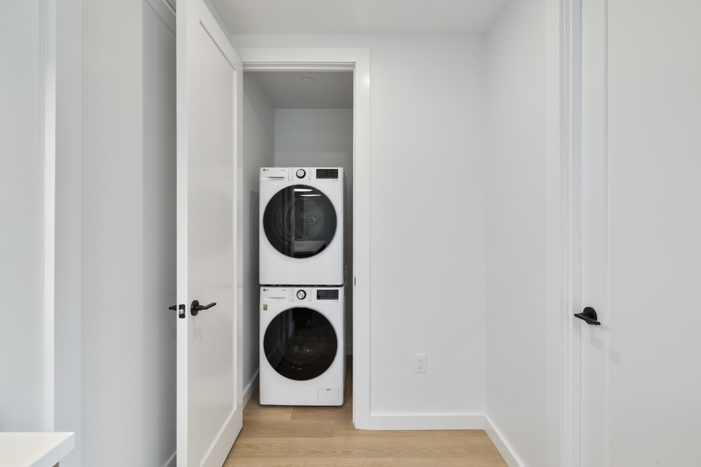 1615 Cedar Street - Photo 11