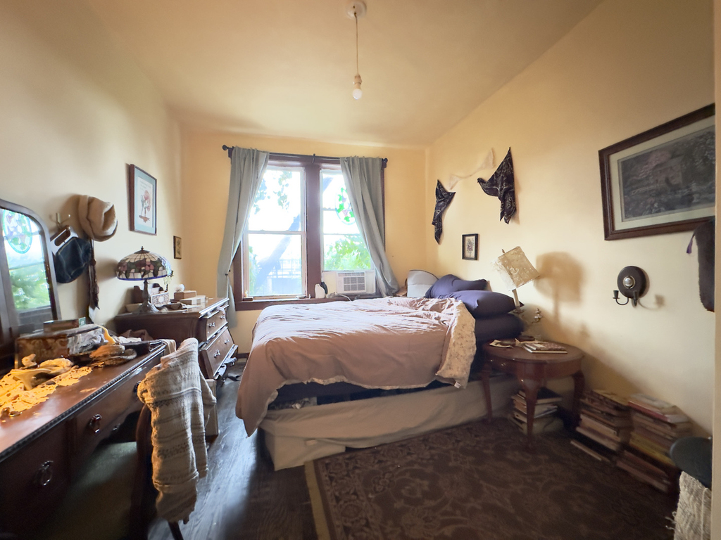321 Schaefer Street - Photo 3