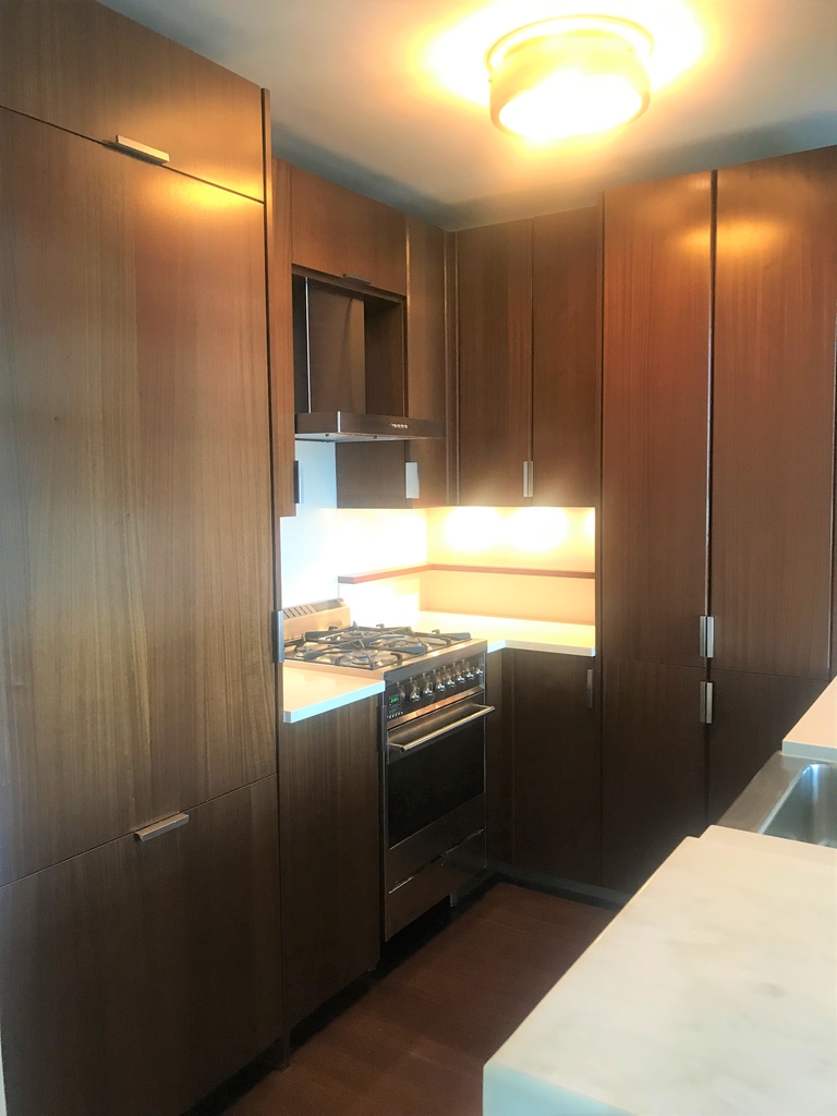 60 Riverside Boulevard - Photo 12