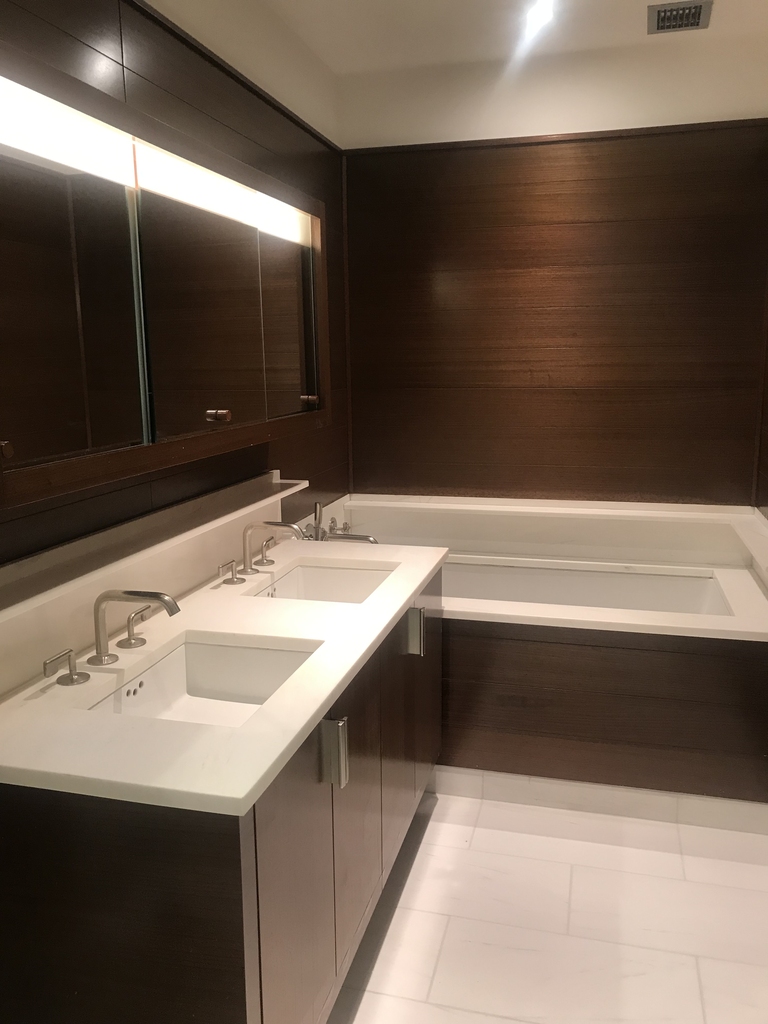 60 Riverside Boulevard - Photo 5