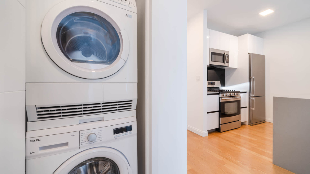 239 North 9th Street - Photo 13