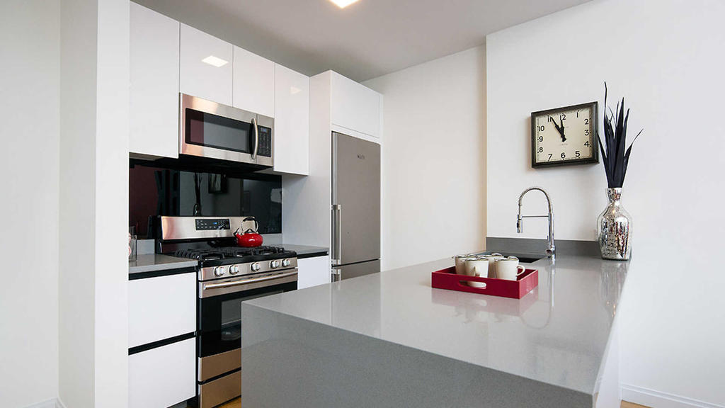 239 North 9th Street - Photo 9