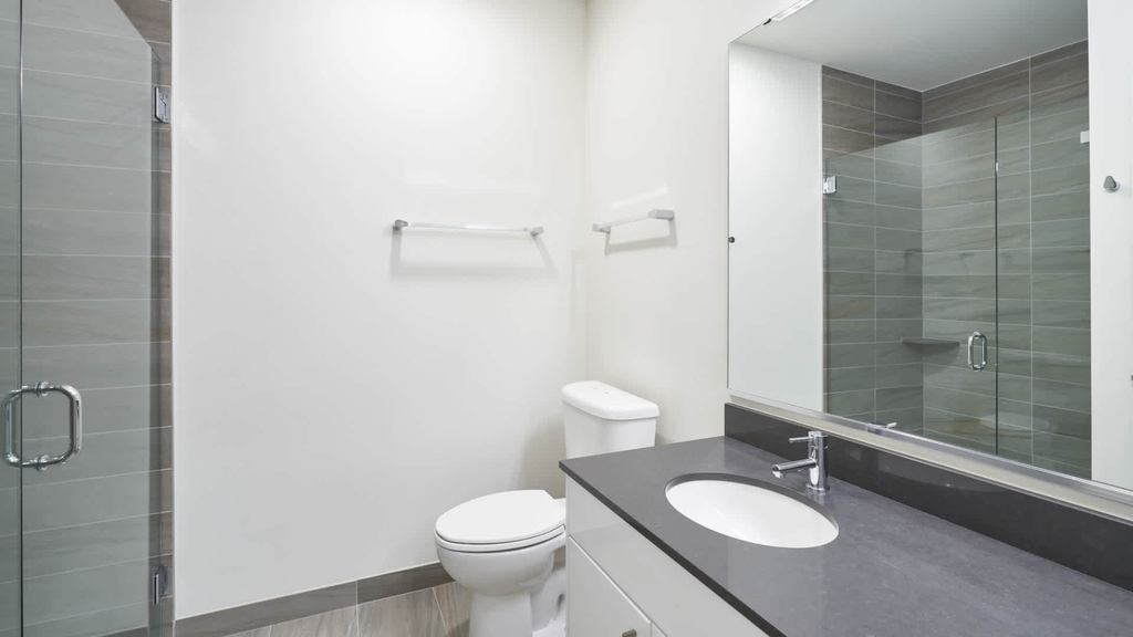 221 Minor Ave N - Photo 18