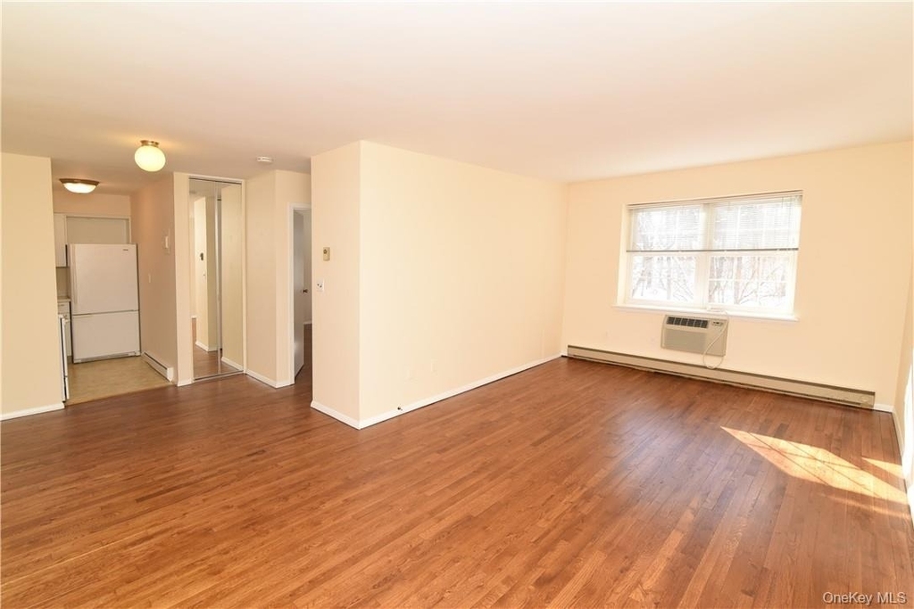 260 West Street - Photo 11