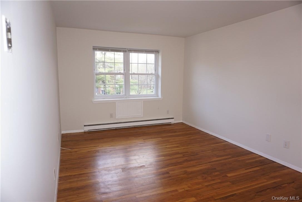 260 West Street - Photo 10