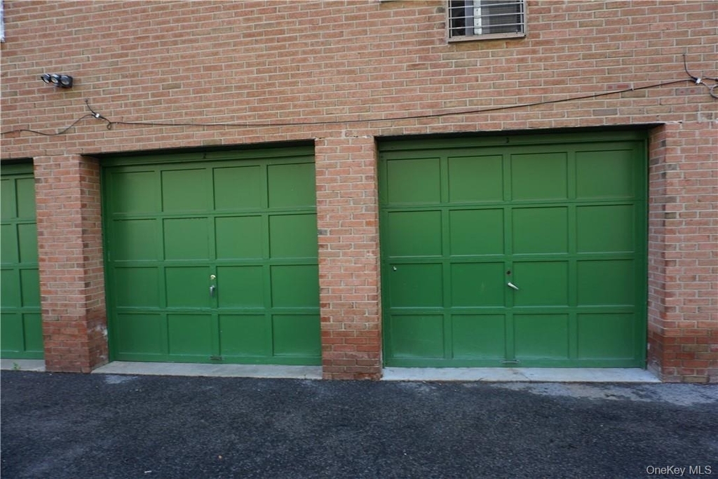 260 West Street - Photo 15