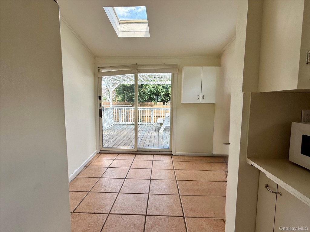 175 S Brookside Avenue - Photo 14