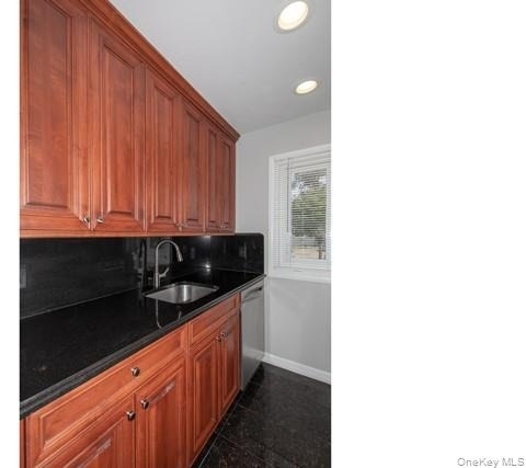 234 River Avenue - Photo 3
