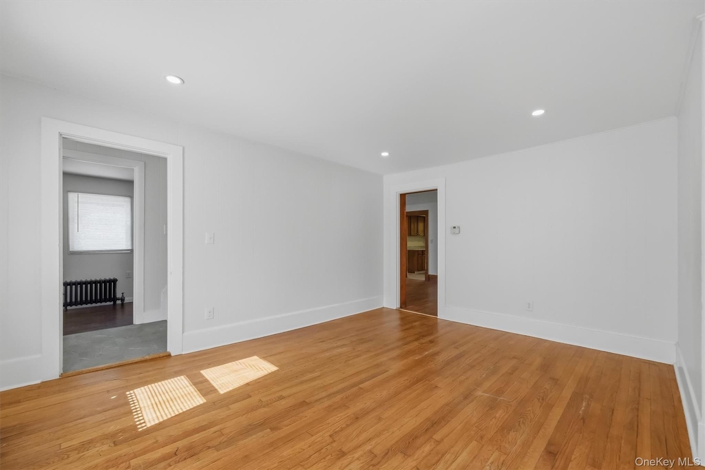 212 Center Street - Photo 14