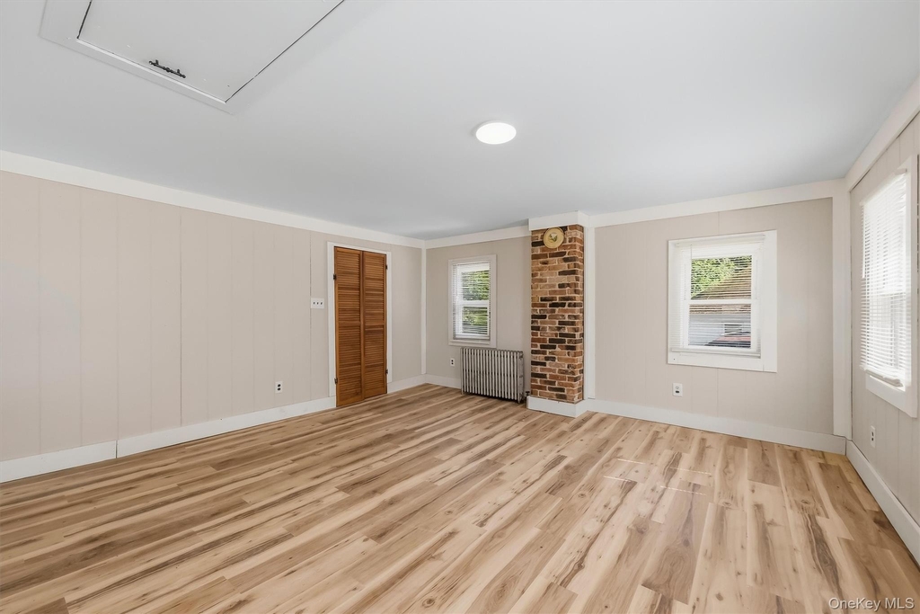 212 Center Street - Photo 9