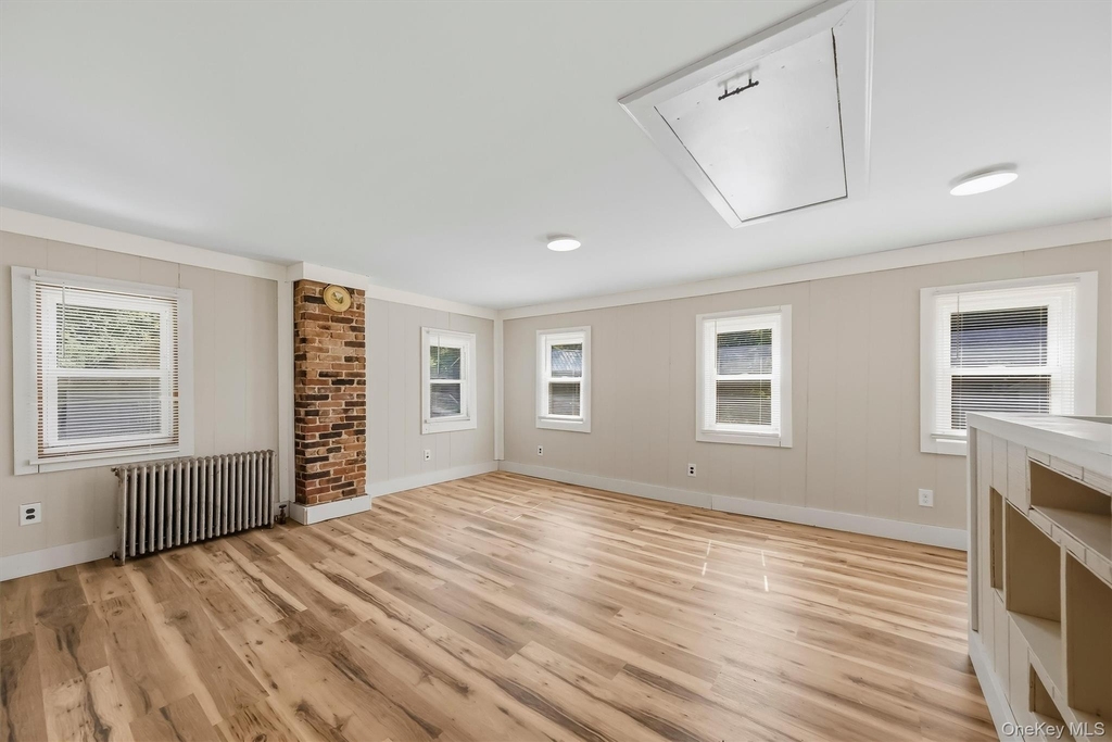 212 Center Street - Photo 6