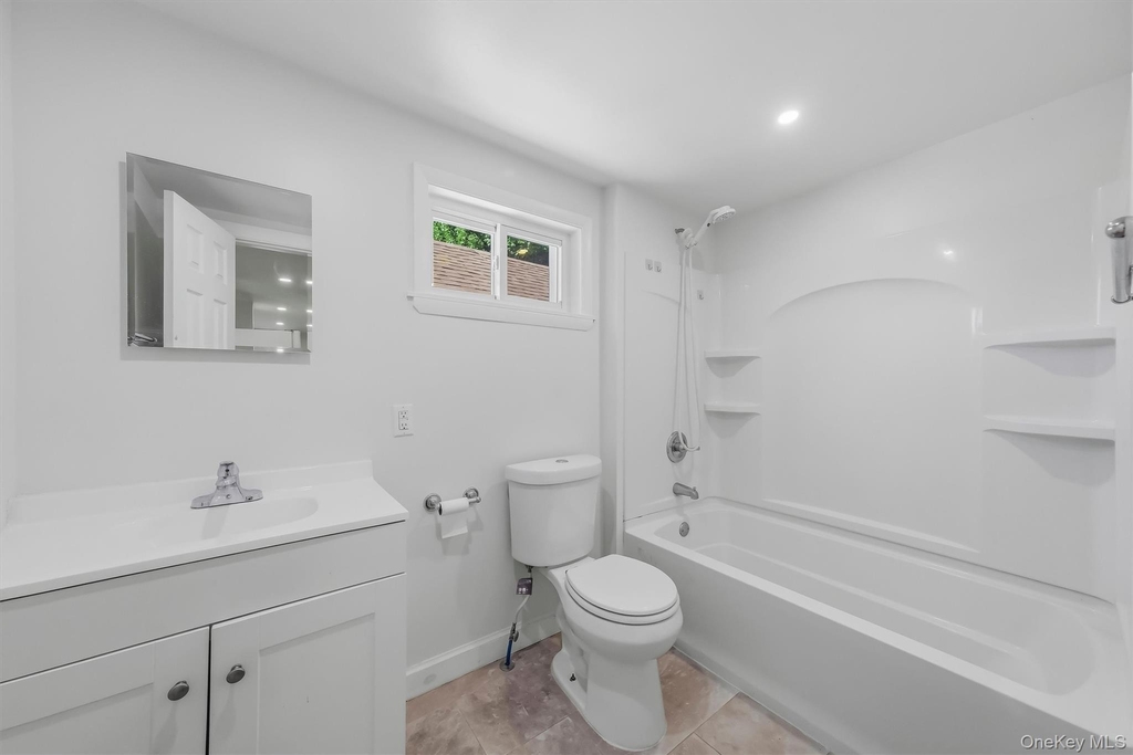 212 Center Street - Photo 24