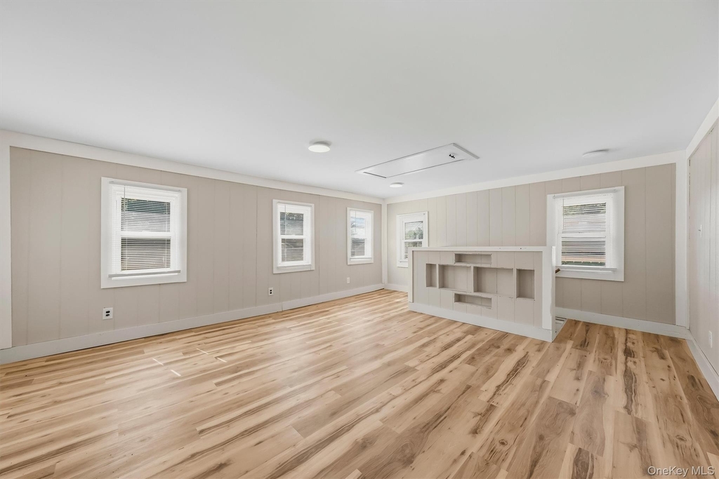 212 Center Street - Photo 7