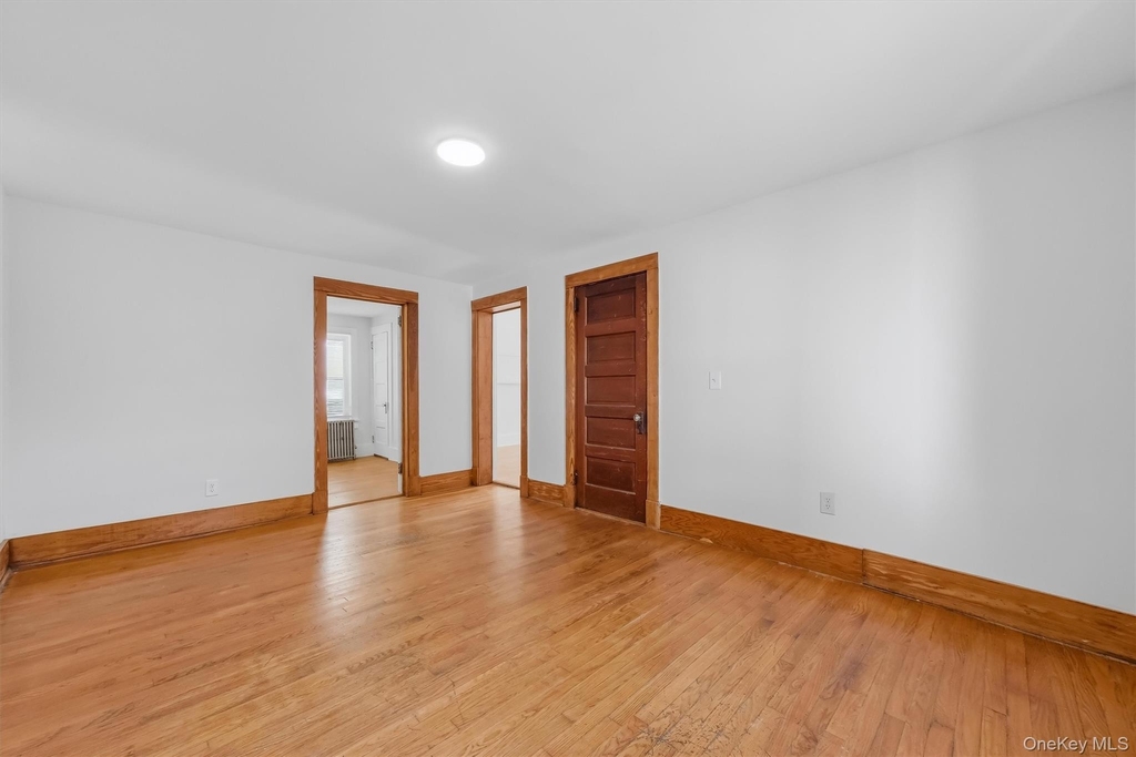 212 Center Street - Photo 18