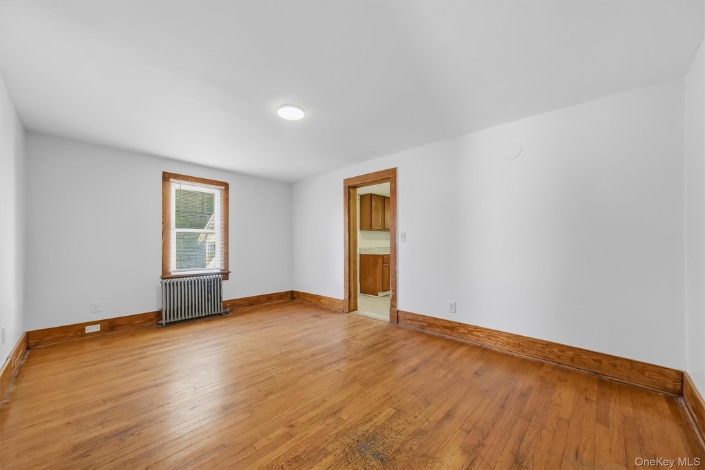212 Center Street - Photo 15