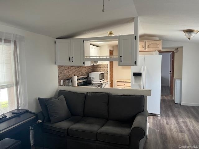 525 Riverleigh Ave - Photo 10
