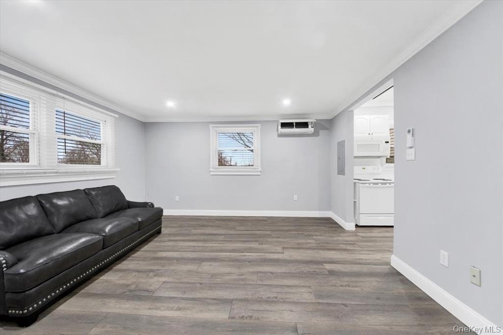 39 Helena Avenue - Photo 3
