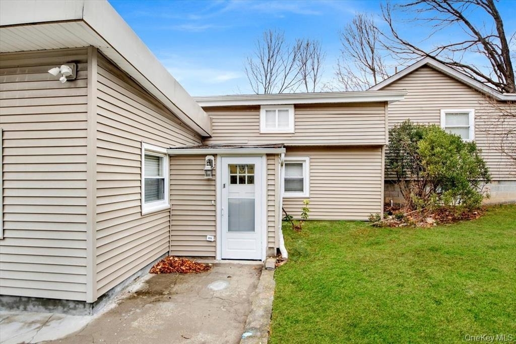 39 Helena Avenue - Photo 1