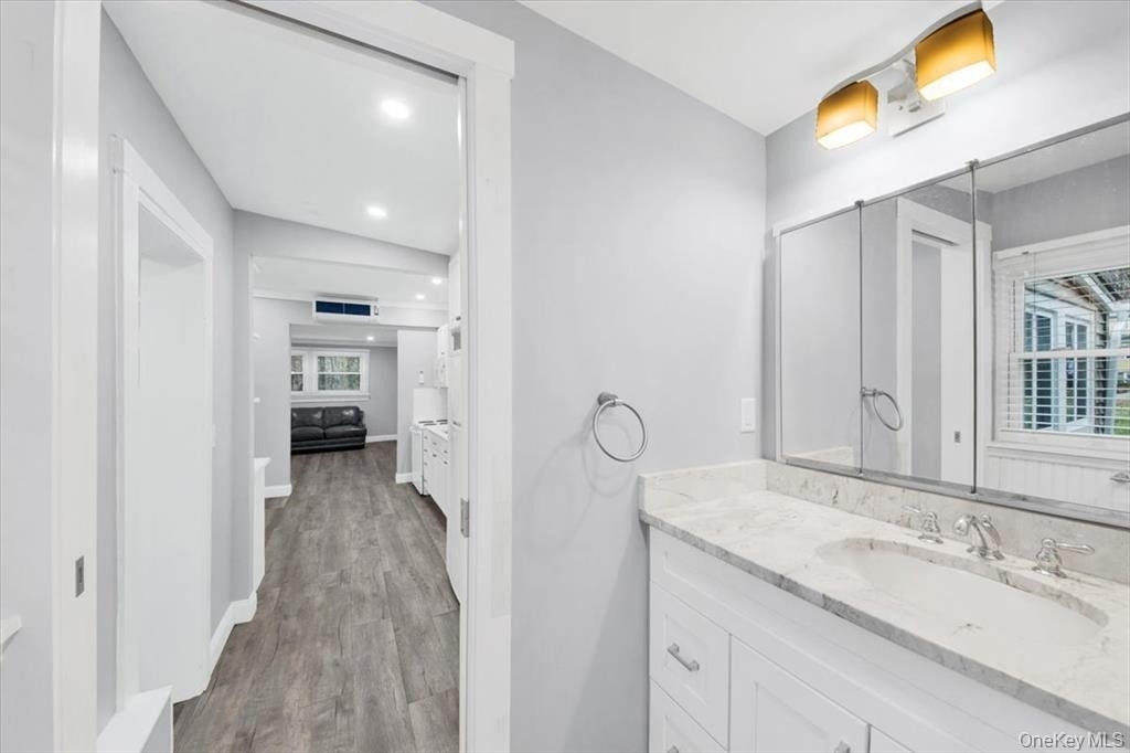 39 Helena Avenue - Photo 15