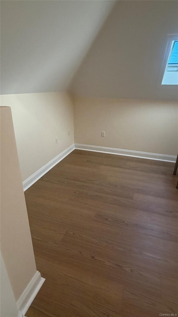 63 Harding Avenue - Photo 9