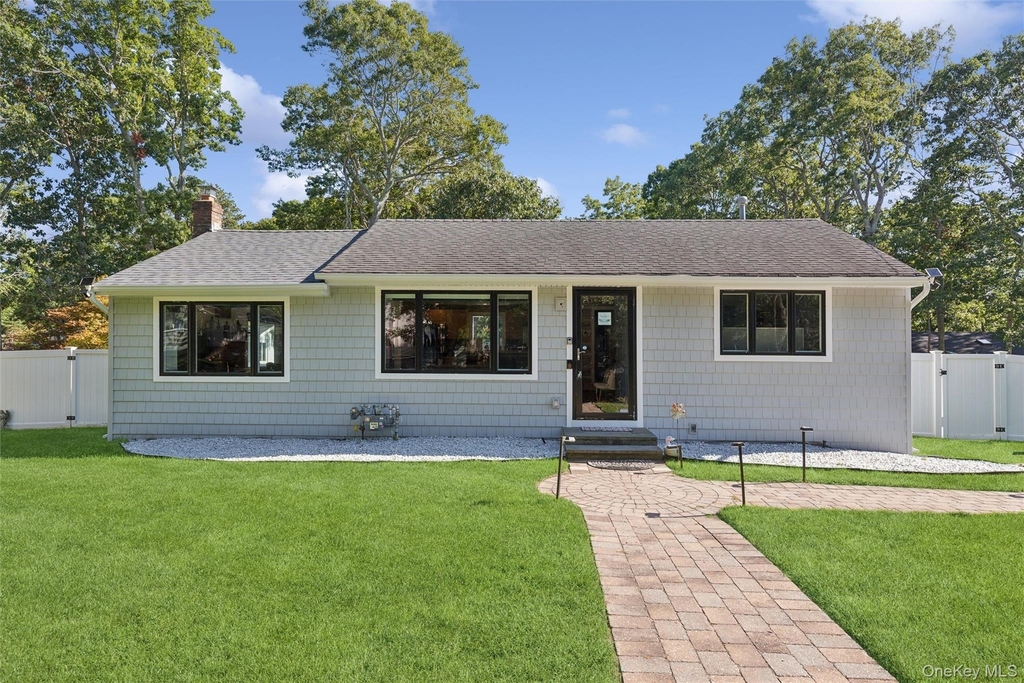27 Atlantic Avenue - Photo 3