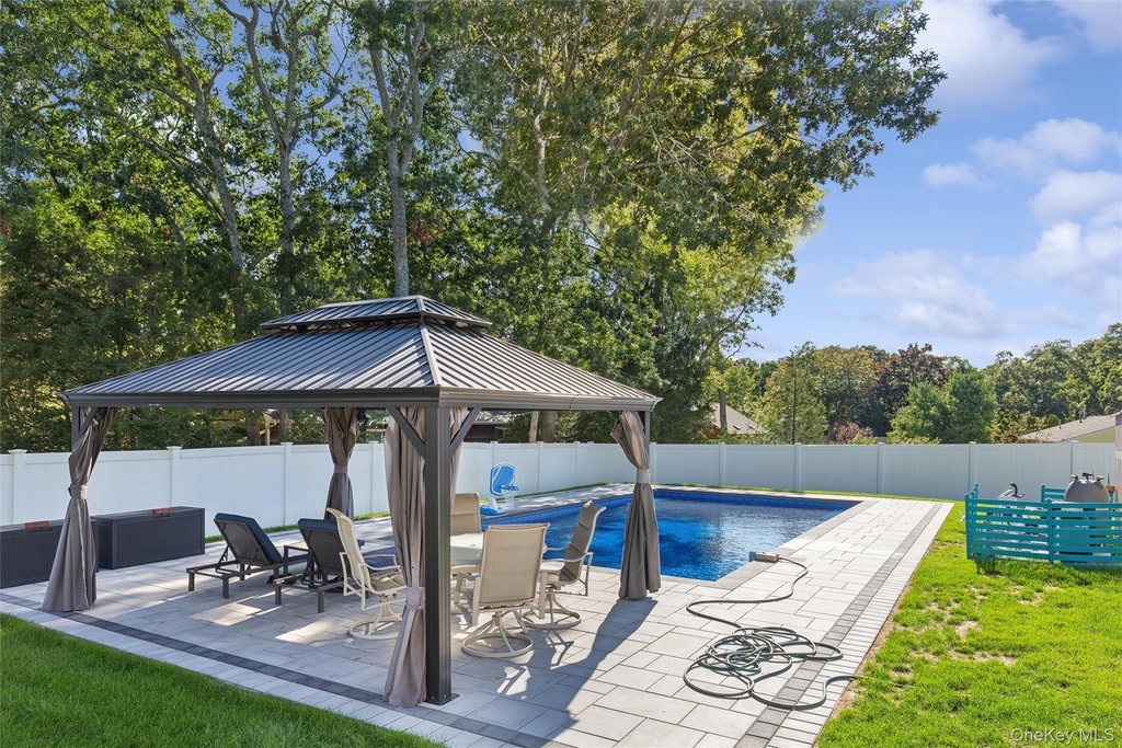 27 Atlantic Avenue - Photo 22
