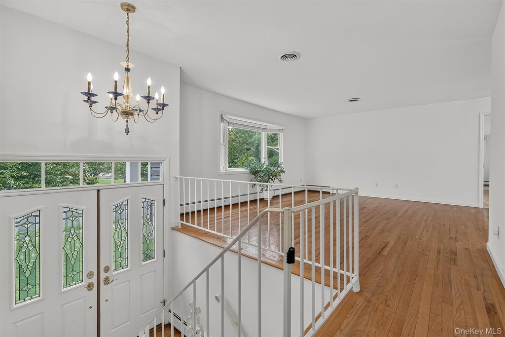 234 Betsy Ross Drive - Photo 4
