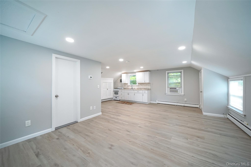 16 Brook St - Photo 43