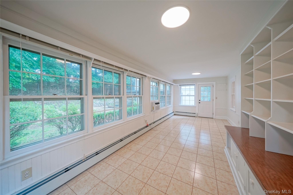 16 Brook St - Photo 23
